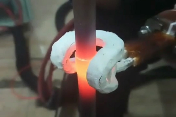 ���l�Б�(y��ng)�F�����ں��Ӹ��N���ӽ��ٮa(ch��n)Ʒ