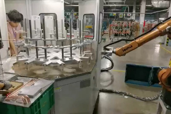 ���S���������Cе�ֱ۵ĸ��l�F���O(sh��)�亸���~��