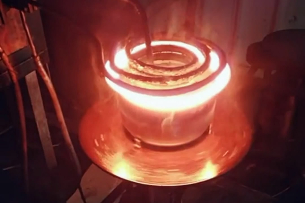 ���l�Б�(y��ng)�˻��O(sh��)�䲻�P䓱P(p��n)���˻��̎��