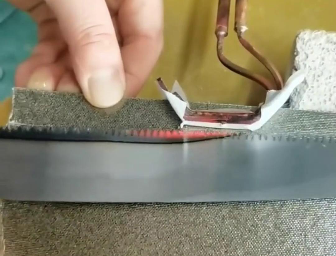 超高頻淬火設(shè)備，鋸條鋸齒淬火熱處理