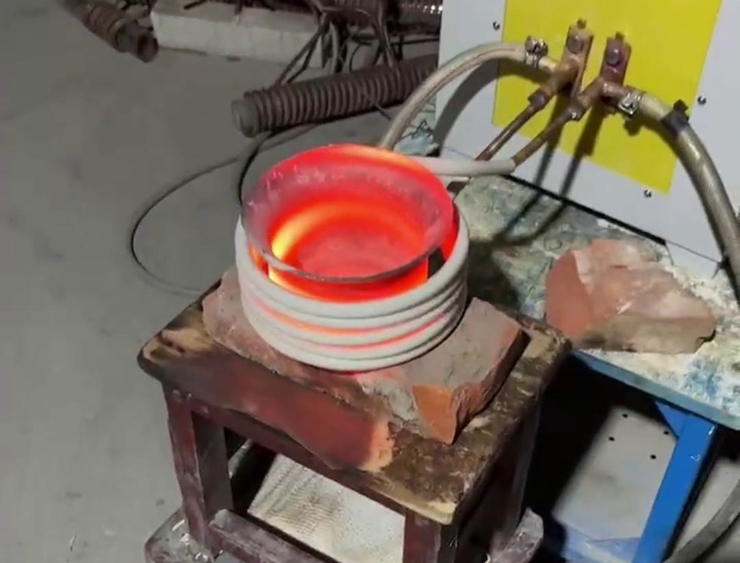 高頻加熱機(jī)通常不是用來燒水的傳統(tǒng)設(shè)備，但不是說不可以