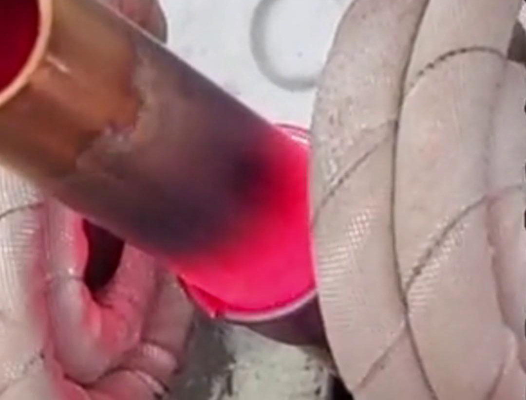 手持式高頻機(jī)焊接銅管，U 型開口線圈焊接，輕松搞定！