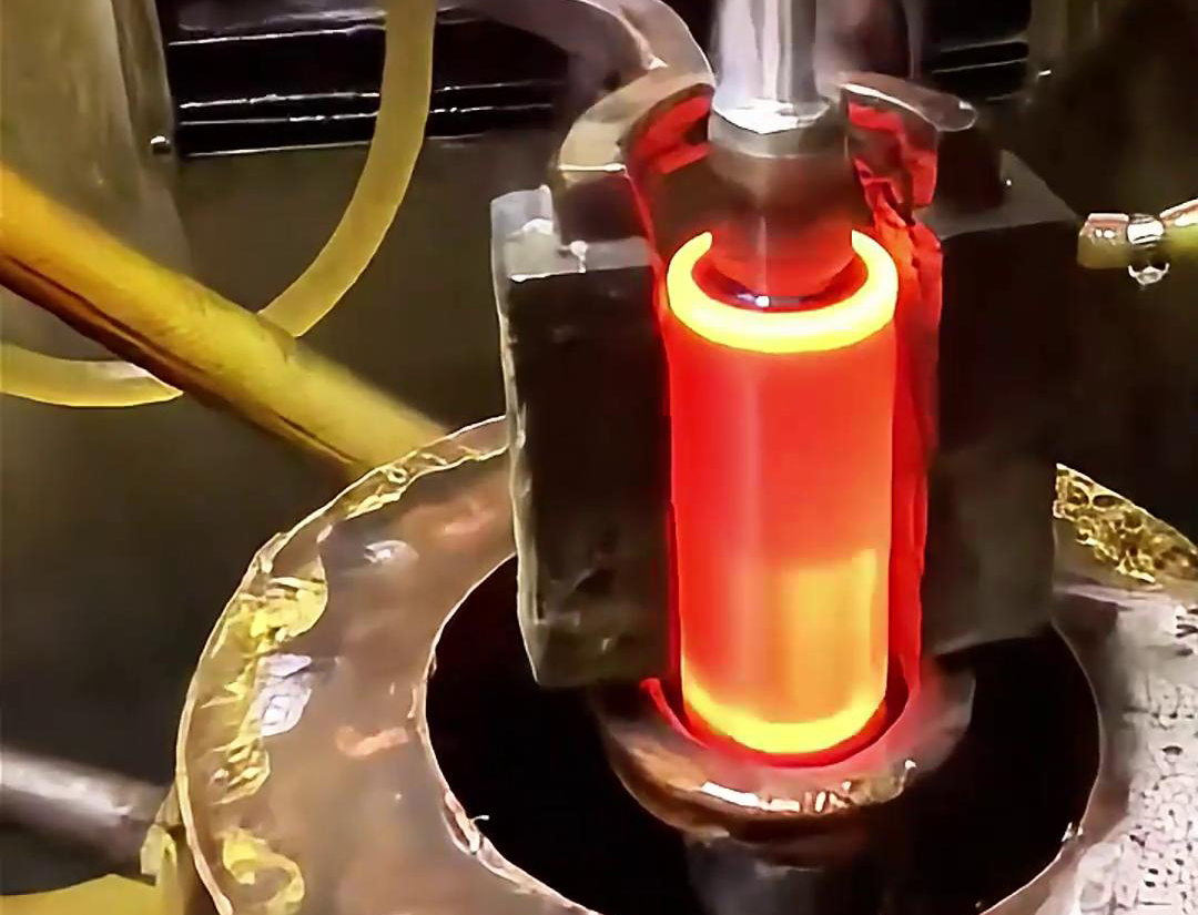 中頻淬火機(jī)床，讓您的軸淬火更輕松