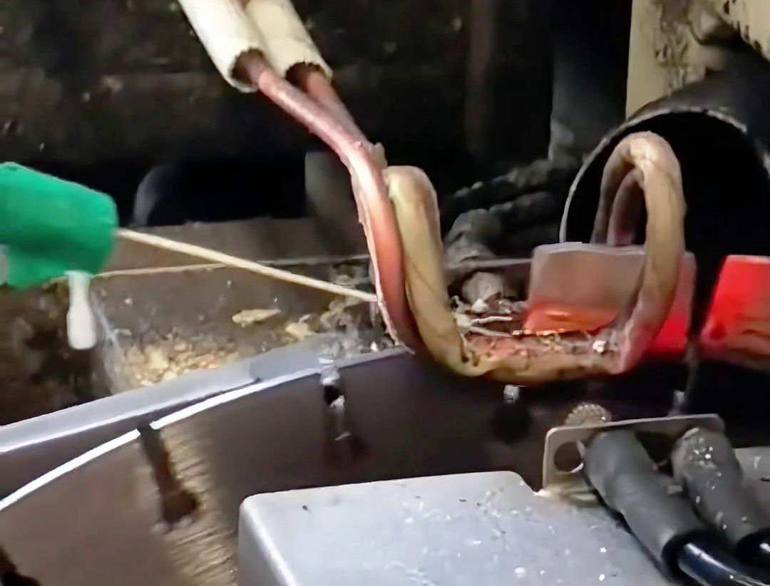 高頻焊機(jī)，為花崗巖刀片鋸片合金焊接提供可靠保障