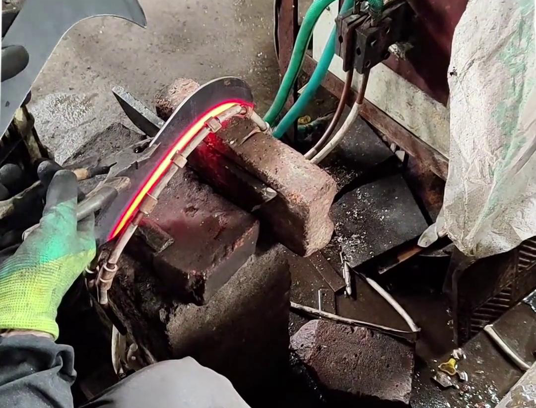 為什么鉤刀，砍柴刀這樣的刀具選擇超高頻淬火