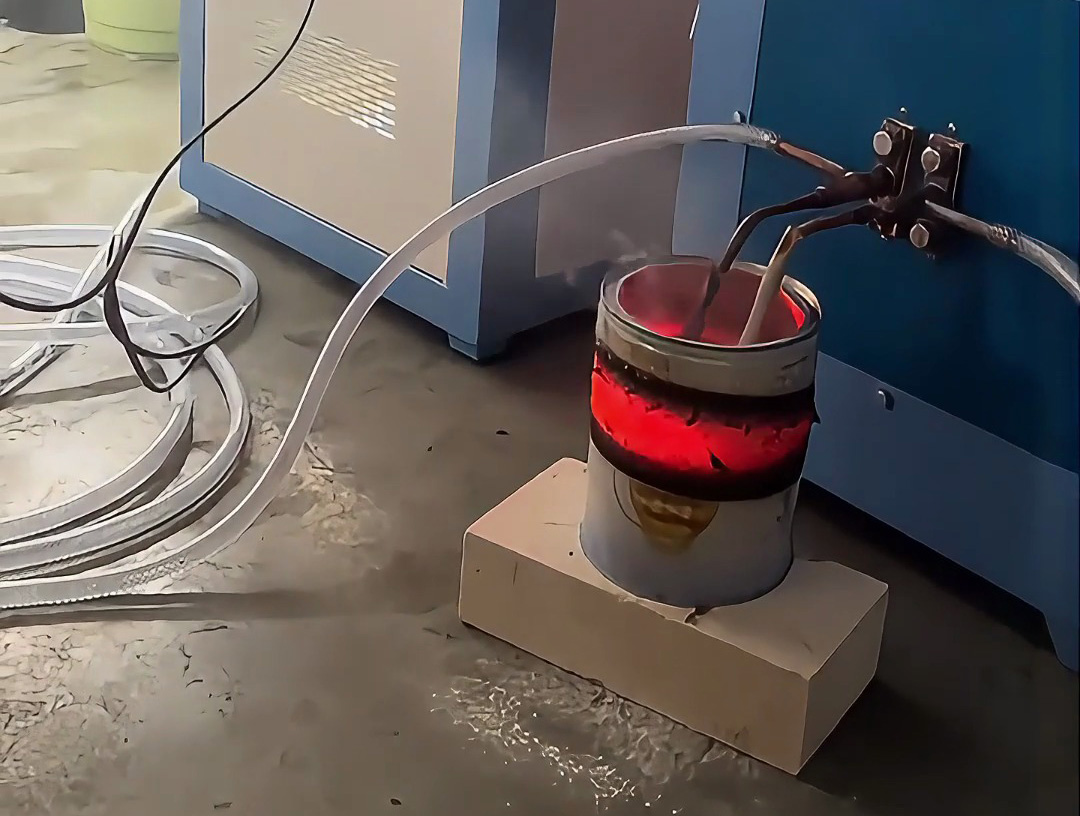 超音頻加熱設備實測，快速加熱效果驚人，感受一下感應加熱速度