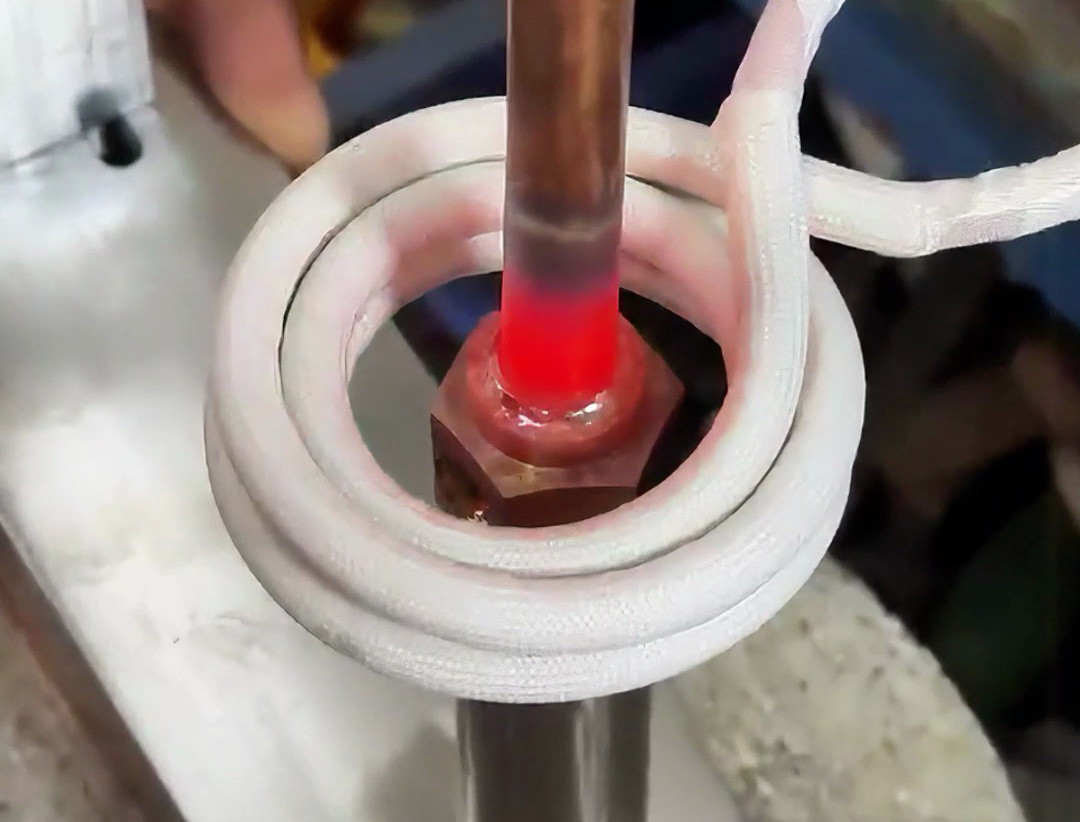 3分鐘看懂銅件高頻焊接，高頻焊機(jī)速度與安全并存