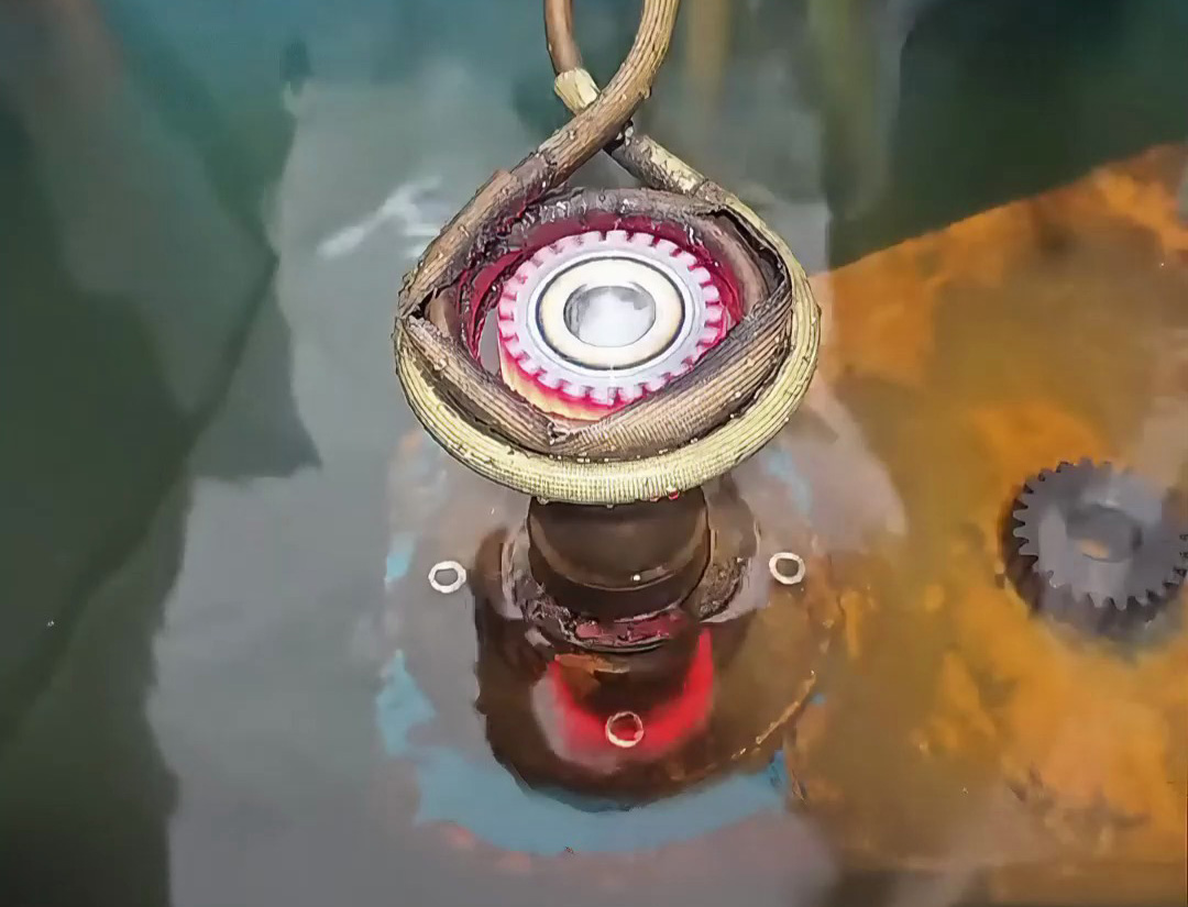 工業(yè)齒輪淬火全過程揭秘！自動化熱處理工藝讓生產(chǎn)省事省力省人工了