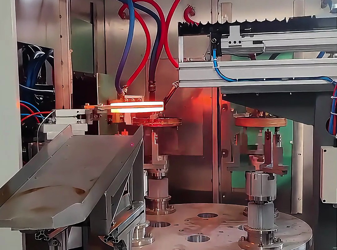 半智能生產(chǎn)線 鋼套軸套自動化淬火退火全過程揭秘！