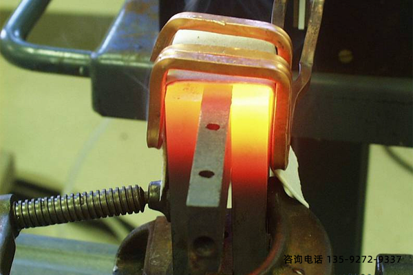 ���l�Б�(y��ng)�ӟ�