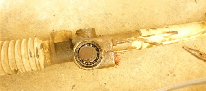 更換方向機(jī)油封圖解6